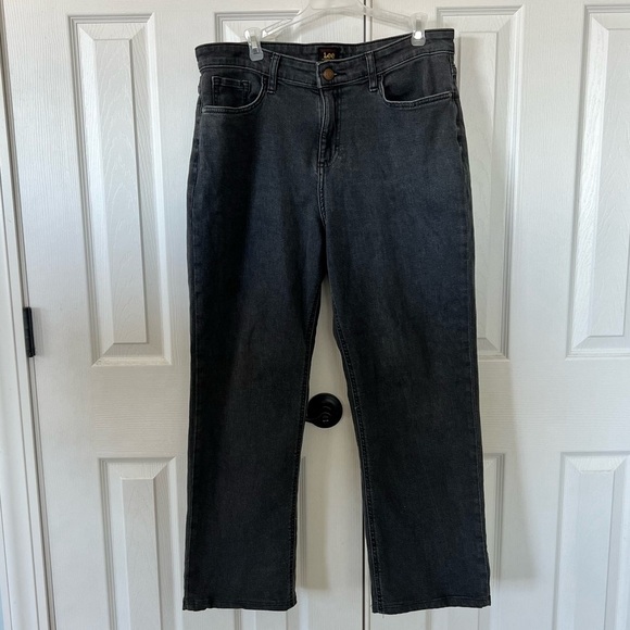 Lee’s Rider Loose High Waisted Denim Jeans in Charred Black Size 14 Medium - Picture 1 of 5